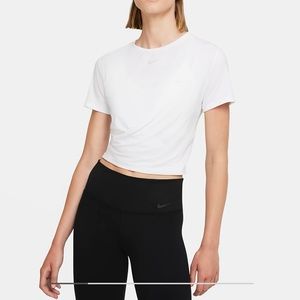 Nike Dri-fit cropped top size M